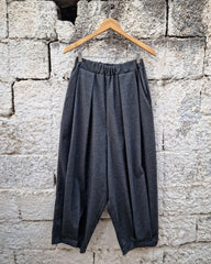 Harold pants one size oversized