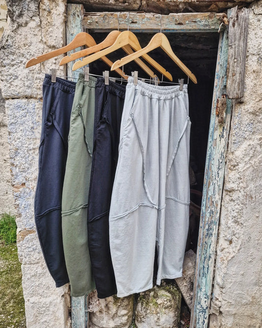 KENTO παντελόνι με πολύ άνετη γραμμή