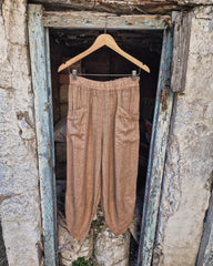 Kyron λινό παντελόνι σε άνετη γραμμή