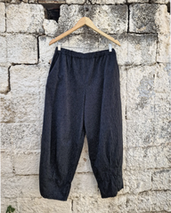 Olly παντελόνι με άνετη γραμμή