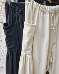 Divit παντελόνι με πολύ άνετη γραμμή