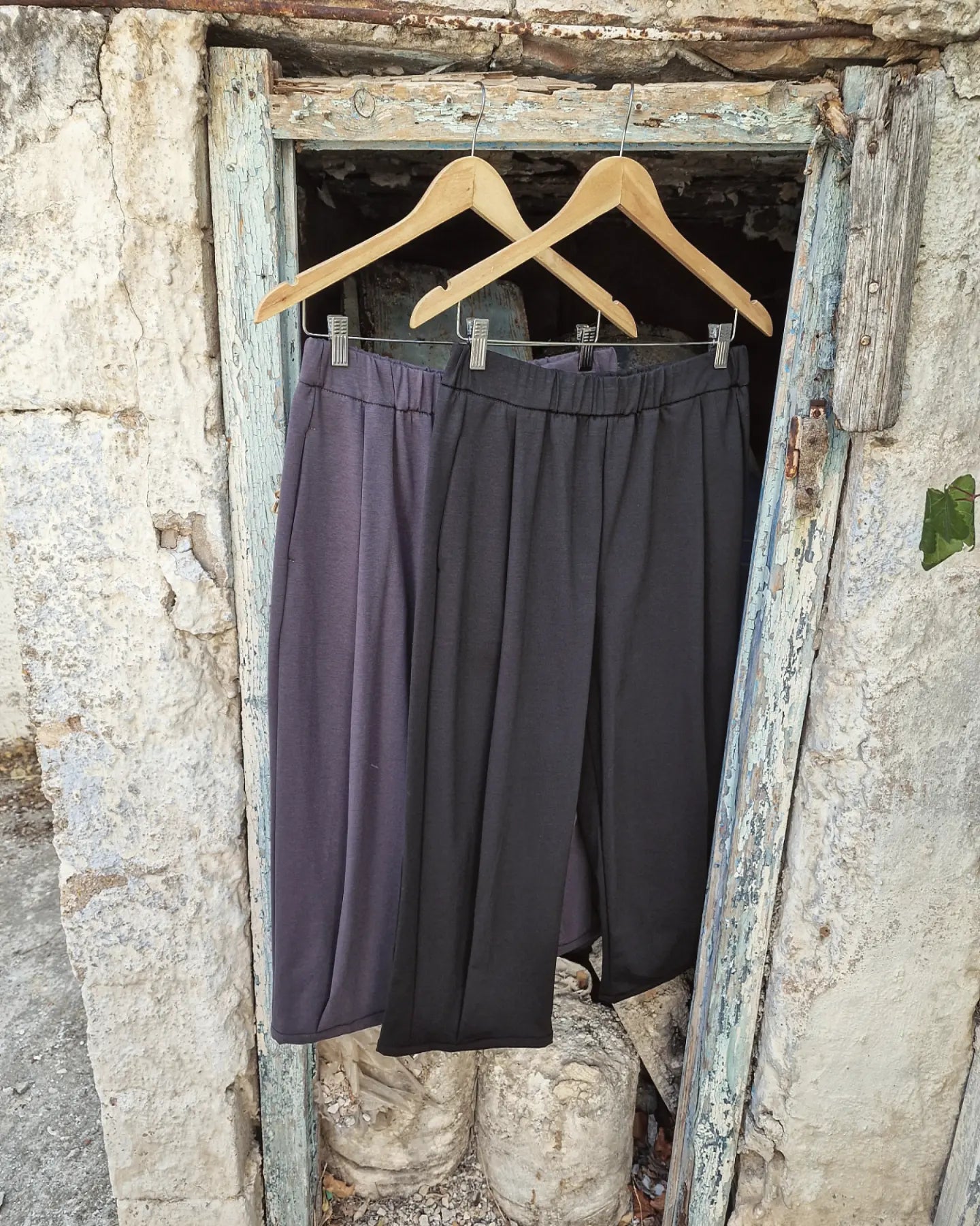 ALGER παντελόνι japanese σε άνετη γραμμή - Bohoskull