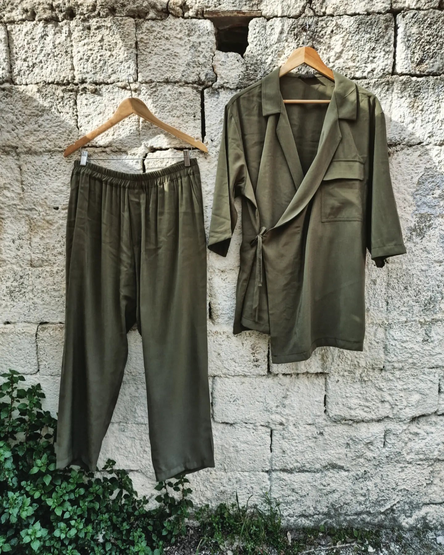 ALABAMA υφασμάτινο παντελόνι σε κανονική γραμμή - Bohoskull