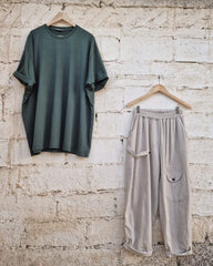 Aeolus one-size oversized blouse with a very comfortable line