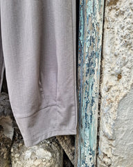 Harlo pants with a comfortable line