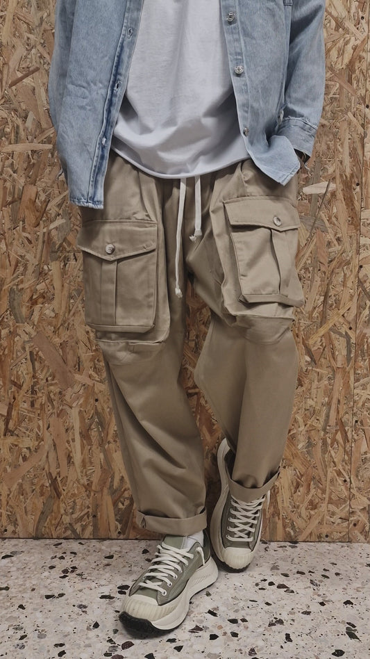 Issur cargo pants
