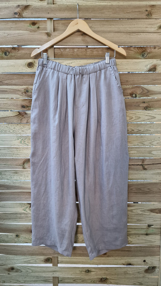 Axton linen trousers