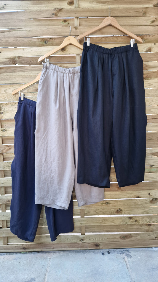 Axton linen trousers